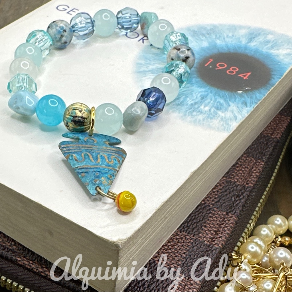 Aquamarine Bracelet March Birth Gemstone Bracelet 14k Gold Beaded Unique